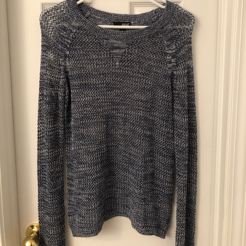 Women’s Sweater